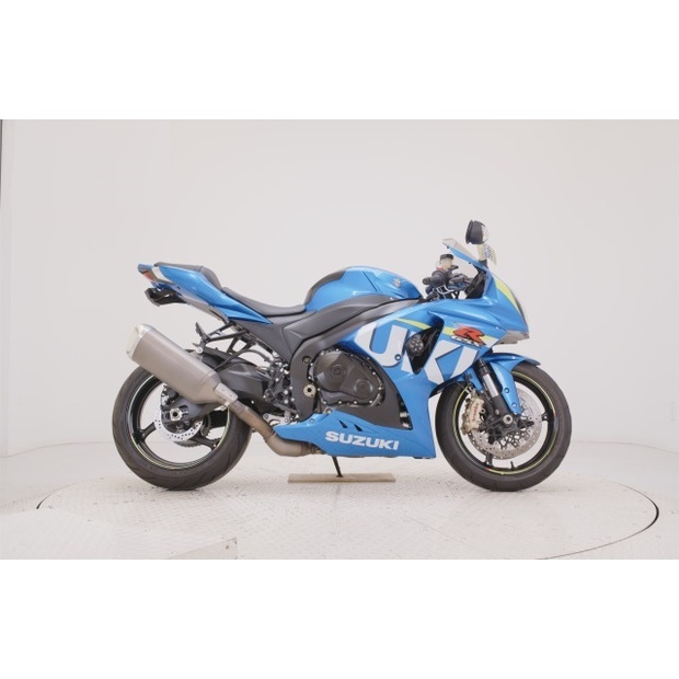 2016-suzuki-gsx-r-1000r-74321