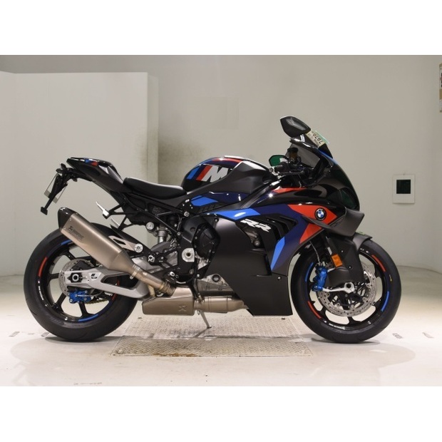 2025-bmw-m1000rr-70234-74323