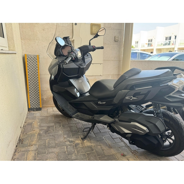 2022-bmw-c400gt-74332