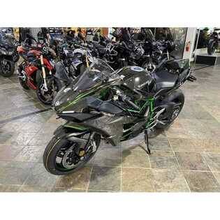 2025-kawasaki-ninja-h2-cover-image