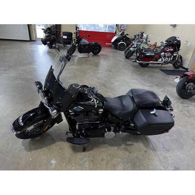 2025-harley-davidson-heritage-74351