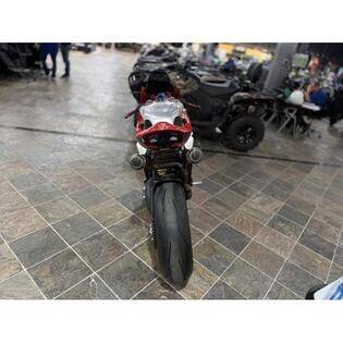 2024-ducati-panigale-v4-r-livery-cover-image