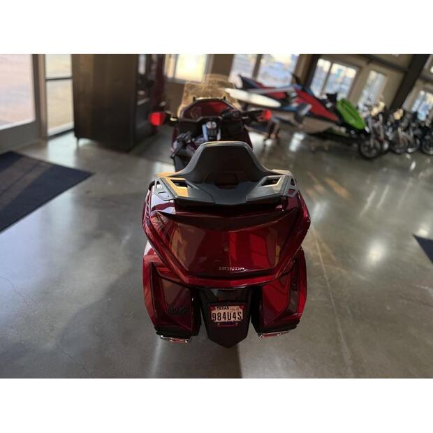2023-honda-goldwing-70258-74386