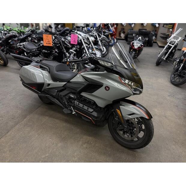 2021-honda-goldwing-70267-74432