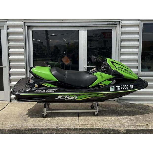 2019-kawasaki-jet-ski-stx-15f-74451
