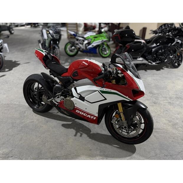2018-ducati-panigale-v4-sp2-70271-74452