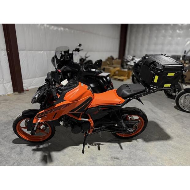 2024-ktm-390-duke-74480
