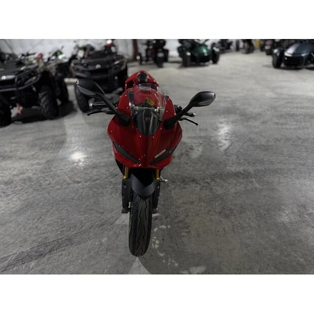 2025-ducati-panigale-v2-s-74545