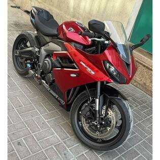 2024-triumph-daytona-660-cover-image