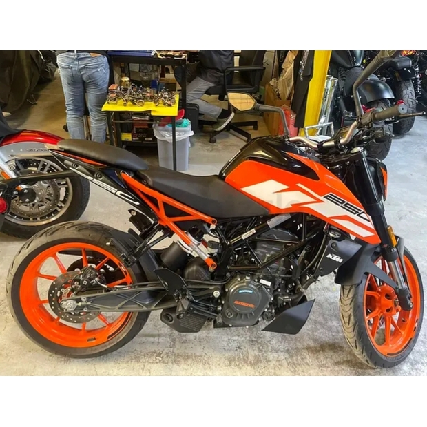 2023-ktm-duke-200-74616