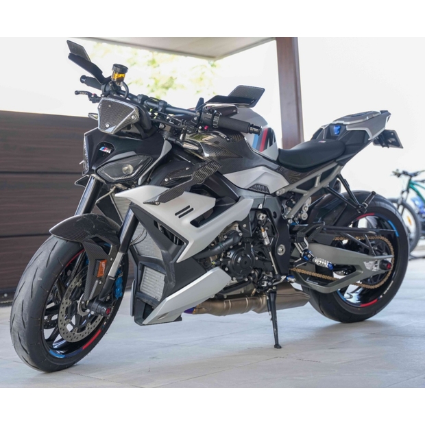 2025-bmw-m1000r-74649