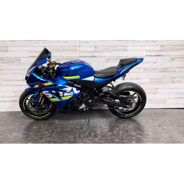 2021-suzuki-gsxr-1000r-74651