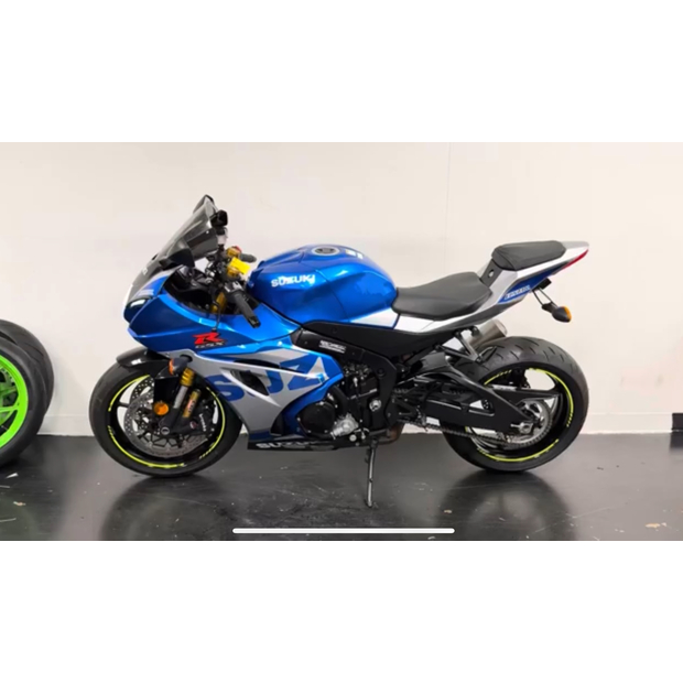 2023-suzuki-gsx-r1000-70367-74669
