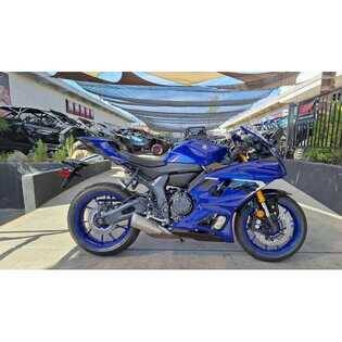 2025-yamaha-yzf-r7-70408-cover-image