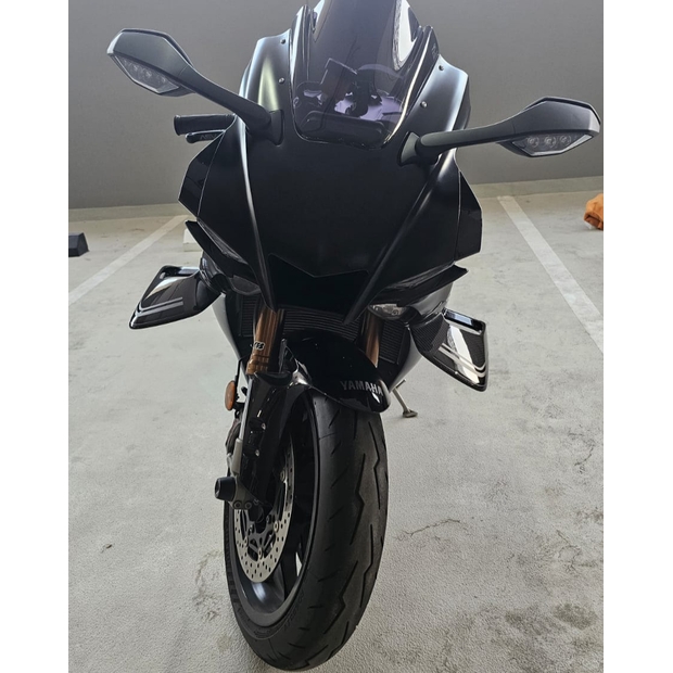 2025-yamaha-r1-74813