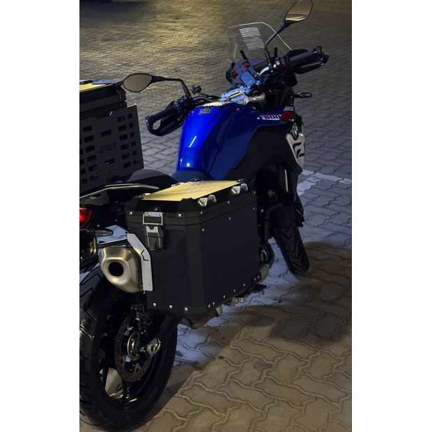 2025-bmw-f800gs-75140