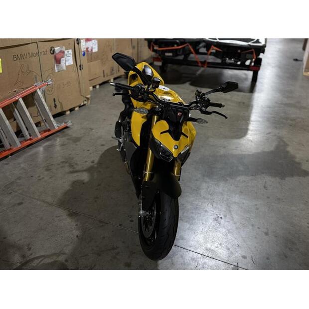 2026-ducati-streetfighter-v2-76339
