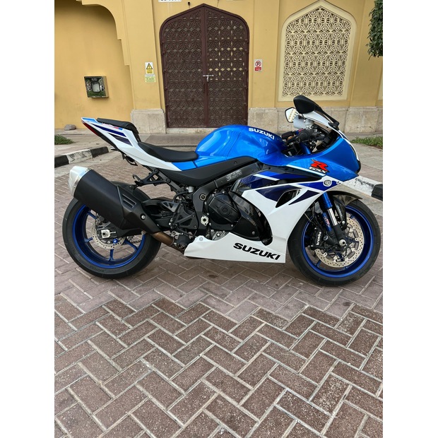 2024-suzuki-gsx-r1000rr-77708