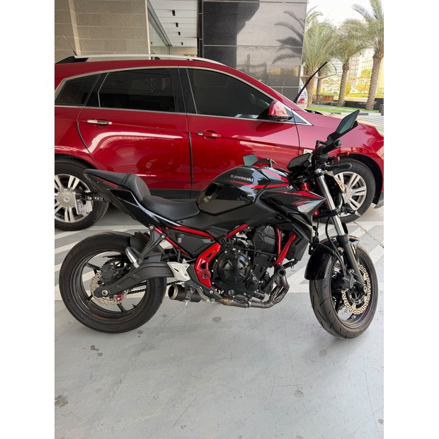 2025-kawasaki-z650-abs-77992